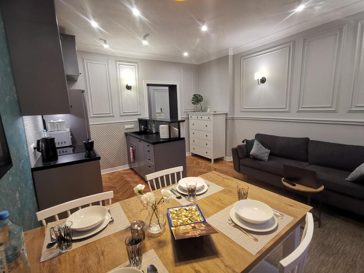 Wm Apartament Lipowa 18A Apartment เบียวิสตอก ภายนอก รูปภาพ
