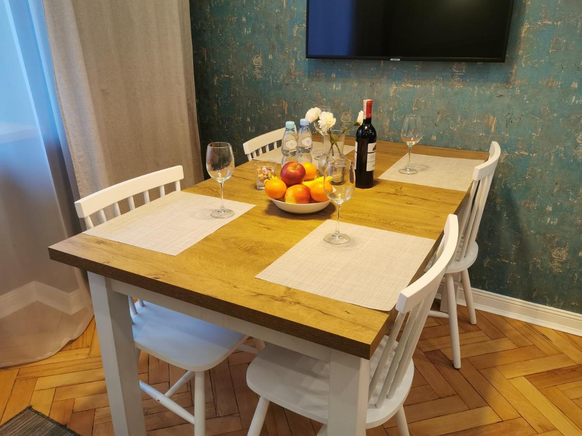 Wm Apartament Lipowa 18A Apartment เบียวิสตอก ภายนอก รูปภาพ
